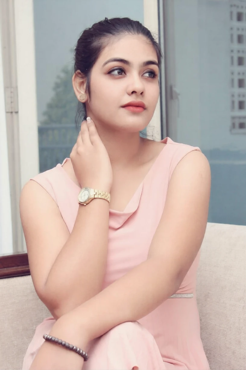 All female models of Defence colony escorts firms are fully trusted and safest girls in Delhi